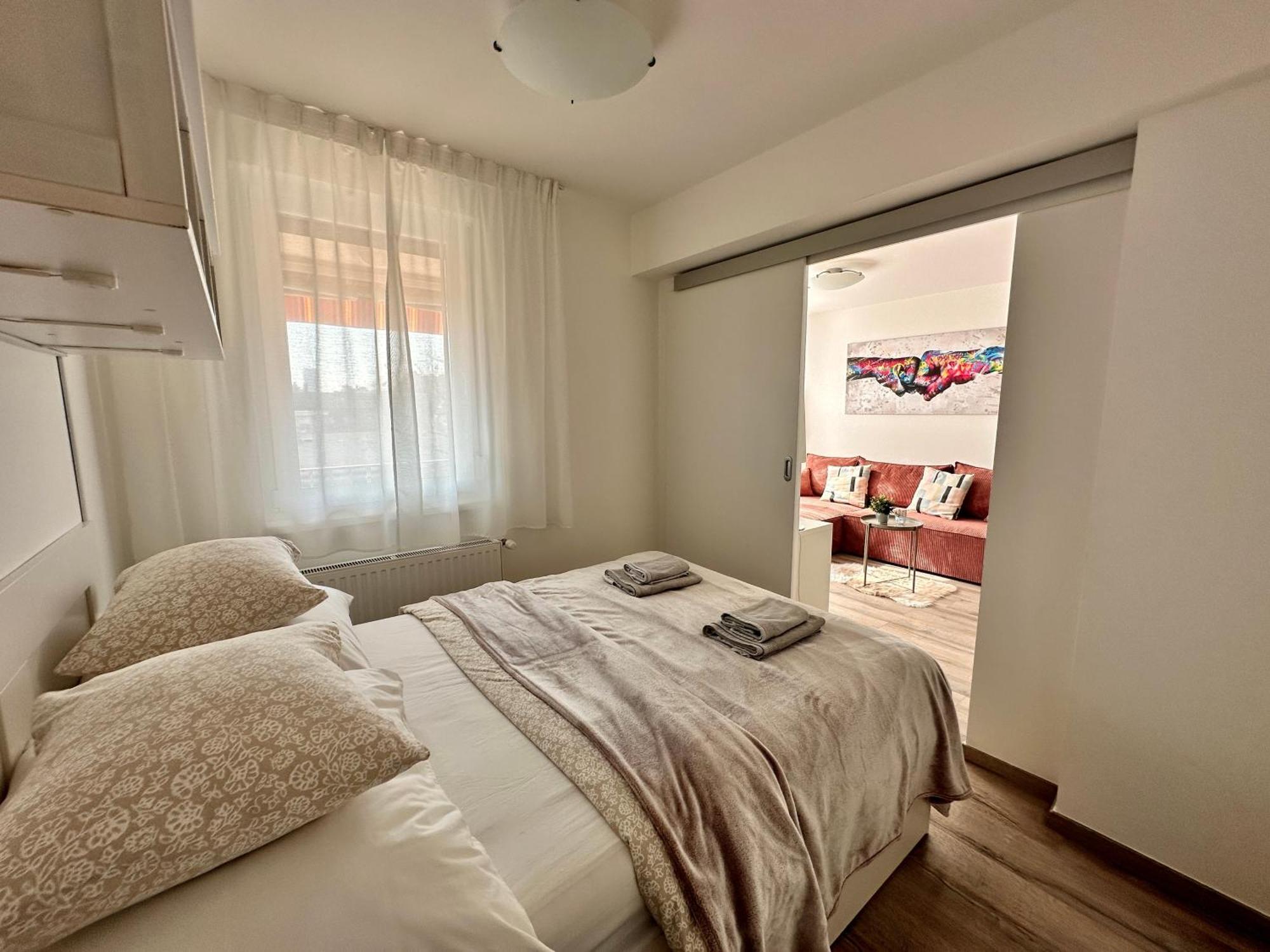 City Break Apartment - Private Garage, Ac, Balcony 부다페스트 외부 사진